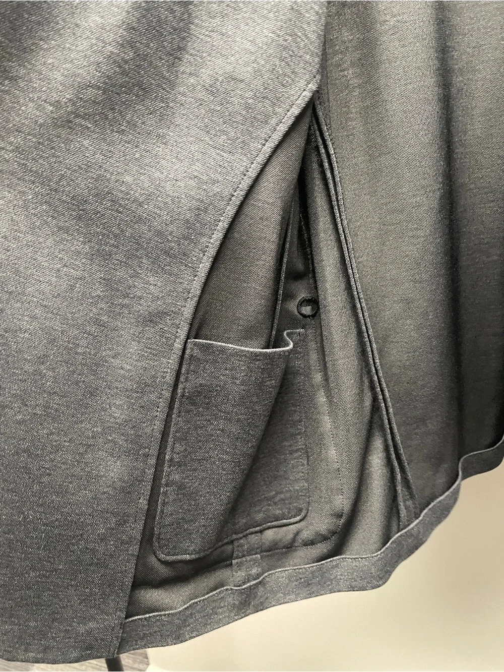 Uniqlo Men's Gray Knit Blazer